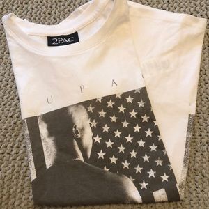 NWT Cotton On Tupac shirt